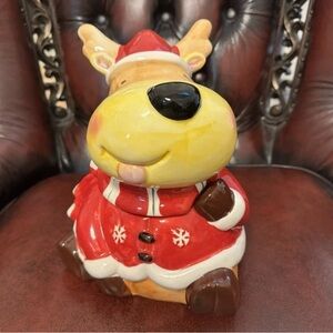 LARGE COOKIES JAR CHRISTMAS REINDEER RED HAND PAINTED 10.5” RARE GIFT CERAMIC